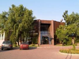 Portile De Fier Continental Motel，位于Gura Văii的酒店
