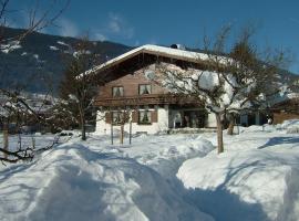 Gartenwohnung Mandl Garten Sauna Hot Pot Pool，位于迈斯霍芬的酒店