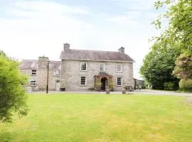 Dolau Farmhouse