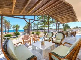 Villa Maria Beachfront Residence