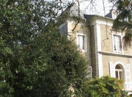 Villa Dampierre，位于波城IFP Training - Pau附近的酒店