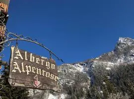 Albergo Alpenrose Ski&Bike Mountain Hotel