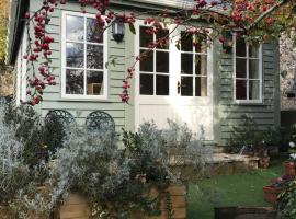 Crabapple Cottage B&B，位于刘易斯的酒店