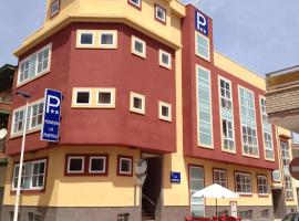 普迪卡旅馆，位于洛帕莞的酒店