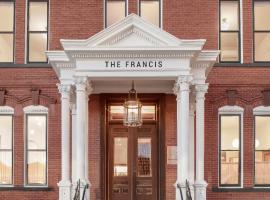 The Francis Hotel，位于波特兰波特兰国际喷射机机场 - PWM附近的酒店