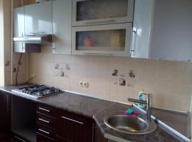 В центрі за драмтеатром.，位于伊万诺-弗兰科夫斯克的酒店