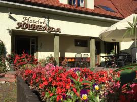 Hotel Habenda，位于克鲁迪恩的无障碍酒店