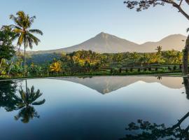 Ijen Resort and Villas - The Hidden Paradise，位于外南梦的度假村