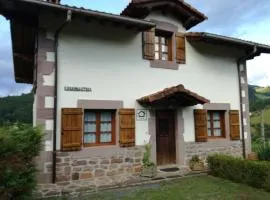 Casa Exkanda Etxea