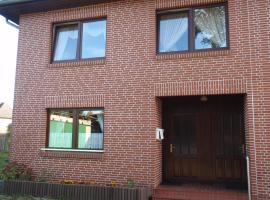 Ferienwohnung "Romaker"，位于Jeersdorf的酒店