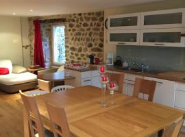 Gîte de l’Eyrieux，位于Les Ollières-sur-Eyrieux的酒店