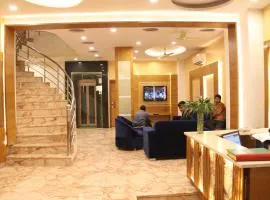 Hotel Golden Oasis - NEAR NEW DELHI RAILWAY STATION