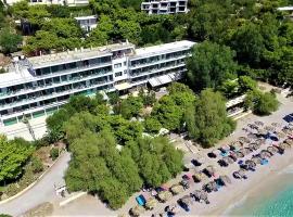 SUN HOTEL KINETA Beach Front，位于基内塔的酒店