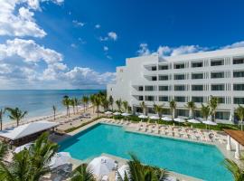 伊兹拉海滨酒店，位于女人岛的酒店