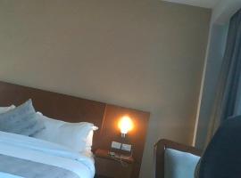 AZZEman hotel，位于亚的斯亚贝巴的酒店