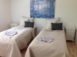 Lundgaarde Bed & Breakfast，位于Kjellerup的酒店