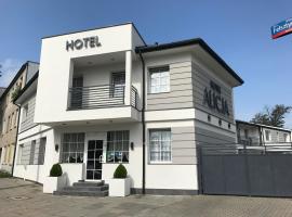 Hotel Alicja，位于罗兹罗兹瓦迪斯瓦夫雷蒙特机场 - LCJ附近的酒店