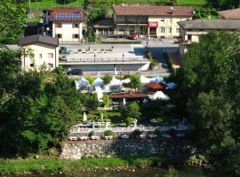 达嘉尼酒店，位于Zogno的酒店