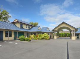 贝尔蒙汽车旅馆，位于波里鲁阿Aotea Lagoon附近的酒店