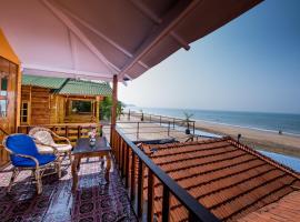 Om Sai Beach Huts，位于阿贡达的海滩酒店
