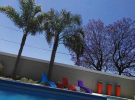 Hotel La Cabaña Del Tio Juan，位于赫苏斯玛丽亚的酒店