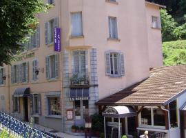 Hôtel Restaurant de la Source，位于卡普维尔的酒店