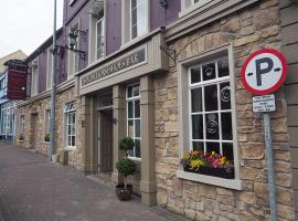 The Seven Horseshoes Hotel，位于贝尔特比特的酒店