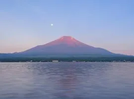 富士山中湖森普莱斯酒店