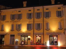 马佳格诺里之家酒店，位于Finale Emilia的酒店