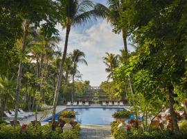 巴哈马海洋俱乐部四季度假村，位于拿骚蓝泻湖附近的酒店