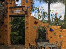 Hotel Ecoturistico Balcon de las Heliconias，位于La Cumbre的酒店