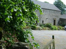 Tomboys Cottage，位于Hulme End的酒店