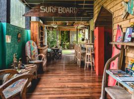 奥尔巴尼巴厘岛风格公寓，位于奥尔巴尼公主皇家帆船俱乐部码头附近的酒店