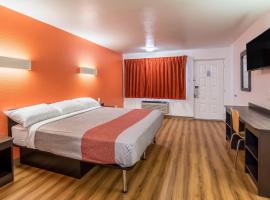 特制犹他阿灵顿6号汽车旅馆，位于阿林顿的酒店