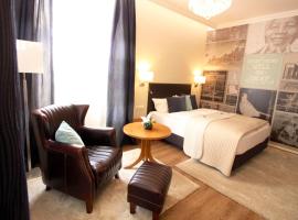 Hotel Promenadenhof，位于Weißensee的酒店
