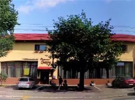 索内酒店