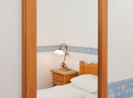 Hotel ZUM ENGEL in Speyer - Römerberg，位于Berghausen的酒店