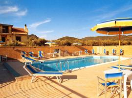 Agriturismo Casale Di Gricciano，位于切尔韦泰里的酒店