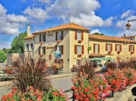 Logis Hôtel & Restaurant Le Cheval Blanc et Clovis，位于武耶的酒店