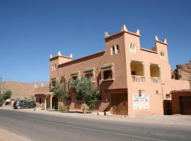 kasbah Ait arbi，位于Aït Ougliff的宾馆