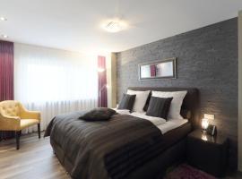 Ferienwohnung Welcome mit Seeblick，位于沙尔肯梅伦的海滩酒店