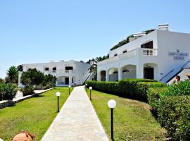 Tony's Beach Hotel，位于Vromolithos的酒店