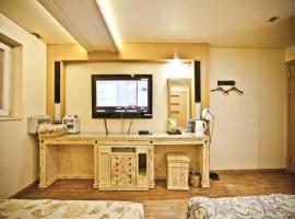 Hotel Star Gangnam，位于Ban Lam Rua Taek的酒店