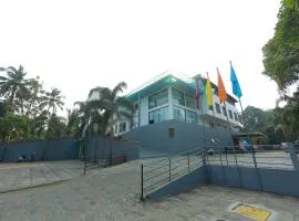 Park regency，位于安加马尔伊科钦国际机场 - COK附近的酒店