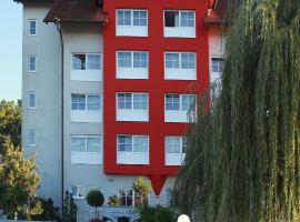 Kirchers Parkhotel Kaiserstuhl Garni，位于恩丁根的酒店