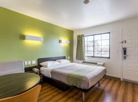 埃尔帕索东6号汽车旅馆，位于埃尔帕索的酒店