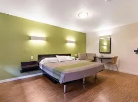 圣拉菲尔6号汽车旅馆