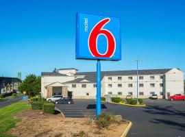 Motel 6-Newport, OR，位于新港的酒店