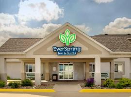 EverSpring Inn & Suites，位于Oskaloosa的酒店