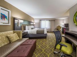 Best Western Plus Clemson Hotel & Conference Center，位于克莱门森皮肯斯县机场 - LQK附近的酒店
